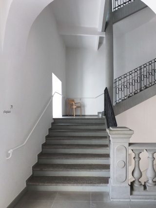 Pflegimuri Signaletik Raum Definitiv Design